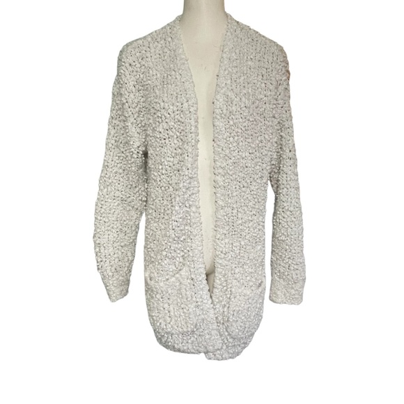 a.n.a Sweaters - a.n.a Open front Cardigan Size Medium